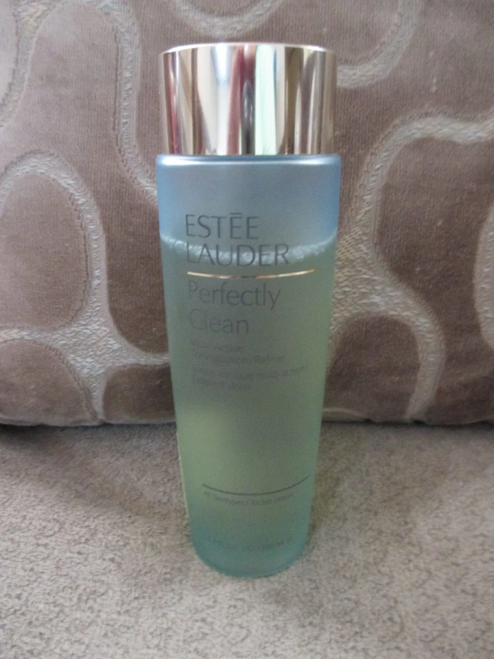 Loción/refinador tonificante multiacción Perfectly Clean Estee Lauder 6,7 oz/200 ml Foto 1 de 1