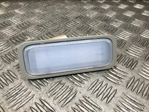 Luz interior trasera LDV Maxus Deliver 9 V90 2020 encendido C00220631 GENUINA - Imagen 1 de 5