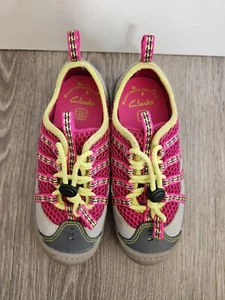 Clarks Shoes Kids Size 10.5 Water Friendly Pink Girls - Picture 1 of 4