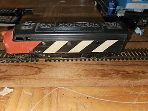 CN DIESEL, F7, HO SCALE, NOT RUNNING SLIGHT HUMMING - Picture 1 of 5