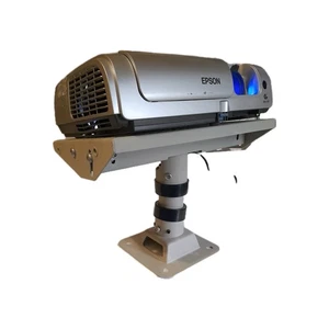 EPSON EMP-S4 Projector 3LCD 1600/1800 Lumens SVGA With stand Home Office School - Picture 1 of 8