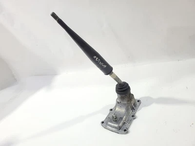 Toyota Tacoma 2005 2015 OEM transmisión manual palanca de cambios 6 pernos  Foto 1 de 4