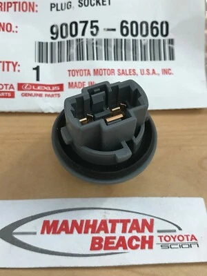 GENUINO TOYOTA OEM LÁMPARA TRASERA COMBINACIÓN ENCHUFE 90075-60060 Foto 1 de 3