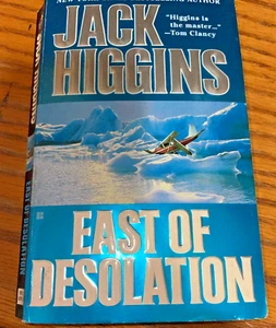 East of Desolation von Jack Higgins - New York Times Bestseller - Taschenbuch - Bild 1 von 6