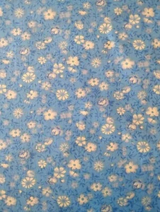Light Blue 'Bloom' Cotton Quilting Sewing Fabric - By the Yard - Picture 1 of 4