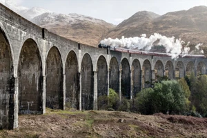 Highland United Kingdom Train With Smoke Art Wall Decor - POSTER 20x30 - Picture 1 of 4