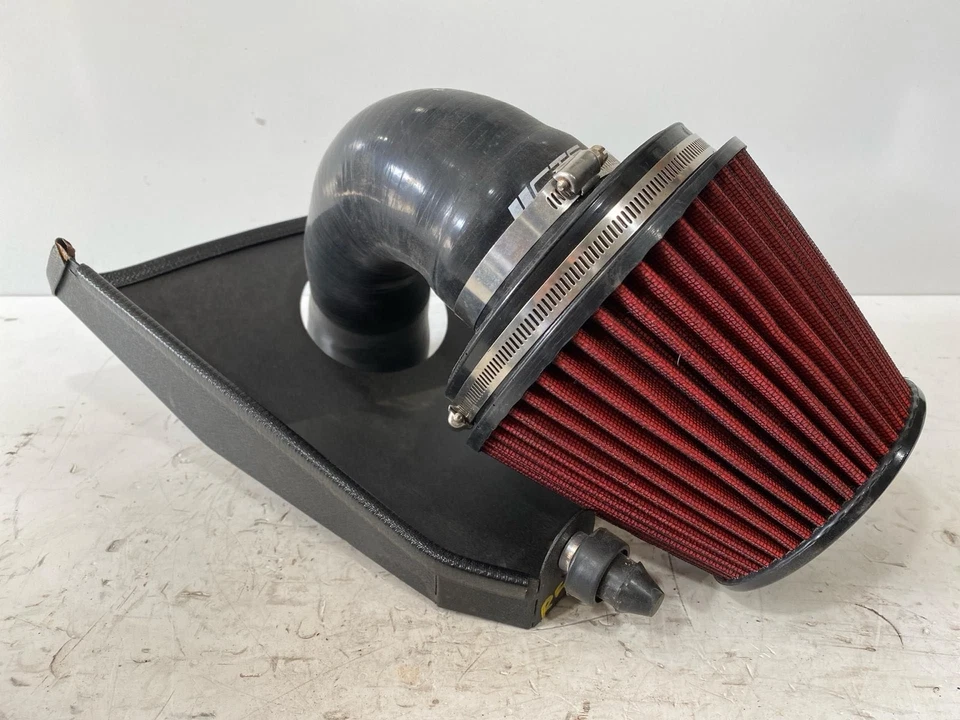 Audi A4 A5 S4 S5 2017-2025 B9 2,0 L y 3,0 L CTS kit de admisión de aire con escudo (TL) Foto 1 de 4