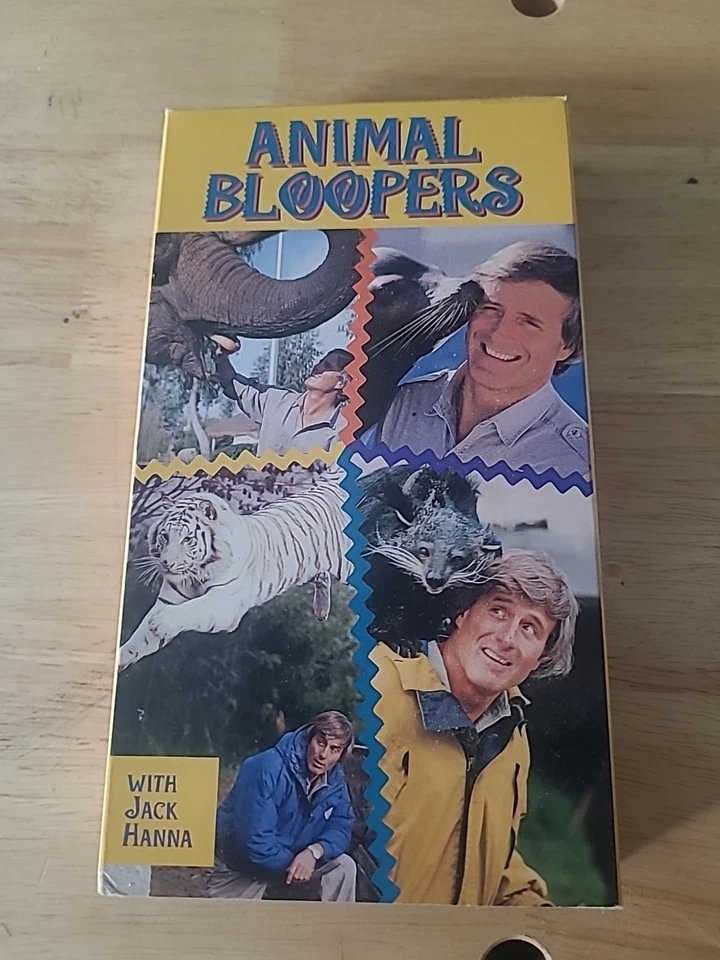 Animal Bloopers With Jack Hanna VHS VCR Video Tape Movie Used - Image 1 of 4
