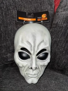 Happy Halloween Gray Alien Glow in the Dark Plastic Mask - Picture 1 of 4
