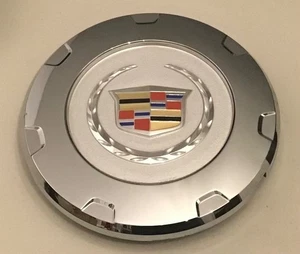 07 08 09 10 11 12 13 14 CADILLAC ESCALADE OEM Center Cap 9597355 9598295 9598677 - Picture 1 of 6