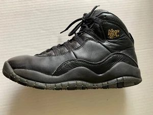 Nike Air Jordan 10 Retro NYC Black/Gold Boys Basketball Shoes 310806-012 Size 6Y - Picture 1 of 12
