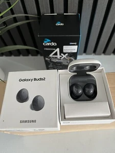 Słuchawki douszne Samsung Galaxy Buds 2 Bluetooth redukcja szumów - grafitowe - Zdjęcie 1 z 4