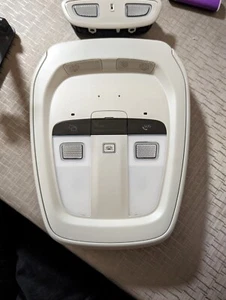 Vorne Dachleuchten für Volvo S/V/XC60 S/V/XC90 XC40 - 32366519 - Bild 1 von 2