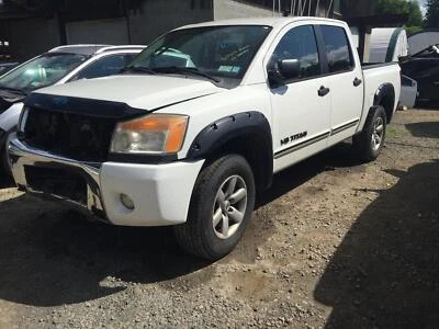 10 NISSAN TITAN Transfer Case - Image 1 of 4