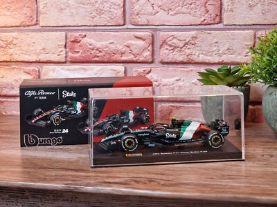 1/43 | C43 MONZA GP | Alfa Romeo Zhou con casco e teca - Immagine 1 di 4