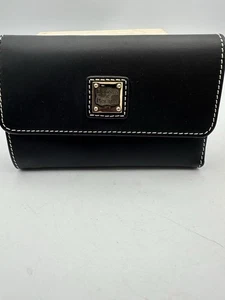 Dooney & Bourke Wexford schwarz Leder Medium Fold Over East West Geldbörse  - Bild 1 von 5