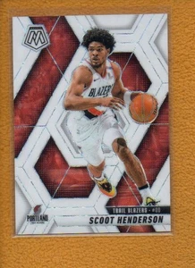 Scoot Henderson 2024-25 Panini Mosaic Basket White Mosaic Prizm #165/25 - Foto 1 di 2