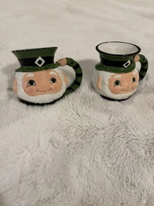 Tazas irlandesas Johanna Parker Carnival Cottage Leprechaun día de San Patricio (2) - Imagen 1 de 11