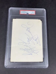 The Finest, Michael Landon & Tommy Sands "Bonanza Show" Autograph PSA Grade 9 - Foto 1 di 5
