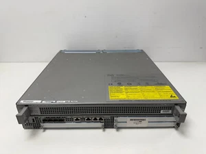 CISCO ASR1002-10G/K9. ASR1002 + ASR1000-ESP10. 90 DAY WARRANTY. FREE UK SHIPPING - Afbeelding 1 van 2