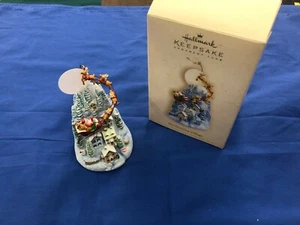 Hallmark Keepsake Ornament Club The Sleeping Village Christmas 2006 - Picture 1 of 5