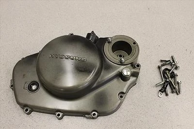 2007 HYOSUNG GT 250 MOTOR ENGINE RIGHT SIDE CLUTCH COVER CASE OEM GT250 07 - Image 1 of 4