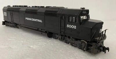 HO $10 OFF PENN CENTRAL #8002 DIESEL FP-45 POWERED. RUNS GREAT FWD & REVERSE. - Image 1 of 4