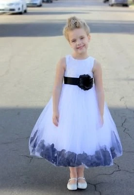 Rose Petals Lace Heart Cutout Flower Girl Dresses Birthday Girl Dresses 185T - Image 1 of 2