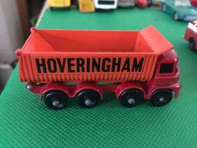 LESNEY MATCHBOX NO 17D HOVERINGHAM TIPPER MADE IN ENGLAND MIGHT BE RESTORED 407 - Image 1 of 4