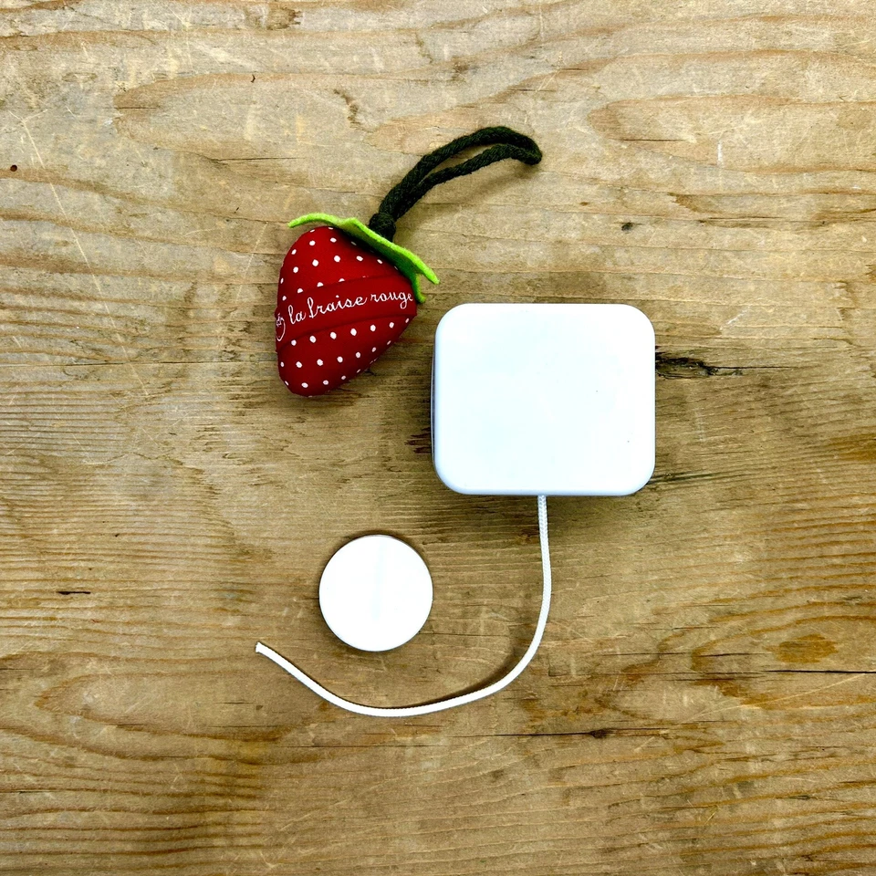 Musikdose, Spieluhr, Spielwerk zum Einnähen: Melodie zum Aussuchen wasserfest - Bild 1 von 4