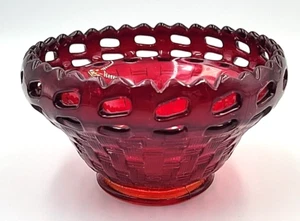 Vintage Fenton Art Vetro Rosso Rubino Doppio Pizzo Aperto Bordo Ondulato Cesto Ciotola Intreccio - Foto 1 di 15