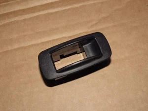 99-02 Toyota 4runner OEM Rear Window Switch Bezel Trim Housing - Picture 1 of 2