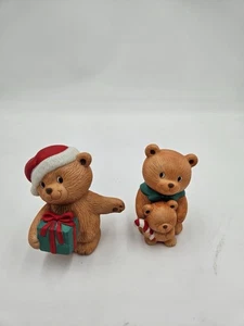 Vintage 1990 AVON Holiday Hugs Porzellan Bär Figurenset im Originalkarton - Bild 1 von 10