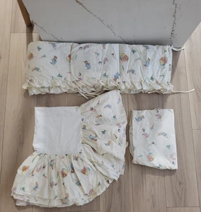Beatrix Potter Kinderbett Bettwäsche Set Staub Rüschen Blatt Vintage Ulitex Hergestellt in den USA - Bild 1 von 7