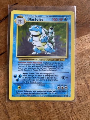 Blastoise Base Set Holo Rare 002/130 Vintage Pokémon Card - Image 1 of 2