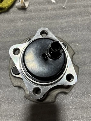 -Conjunto de cojinete de cubo de rueda trasera para 2011-2013 Scion TC 2016 Scion IM 512372 Foto 1 de 4