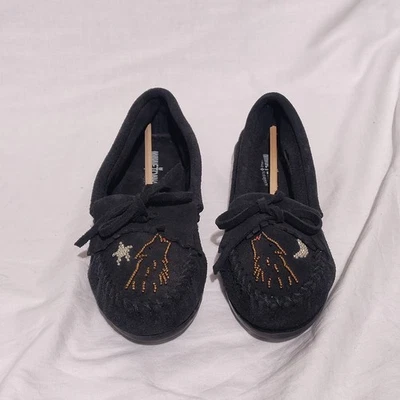 Minnetonka X Moko Kobayashi Black leather moccasins sz 7.5 slip on - Issue - Image 1 of 4