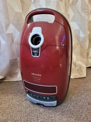 Miele Complete C3 Cat And Dog Bagged Cylinder Vacuum Cleaner  Spares/Repairs - Image 1 of 4