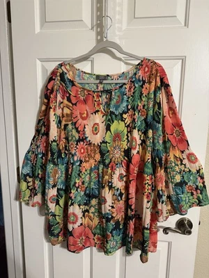 VIBRANT MULTI-COLOR FLORAL STRETCHY BLOUSE-SIZE 2X-NINETY CLOTHING CO BRAND - Image 1 of 4