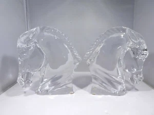 PAIR OF TAUNI DE LESSEPS BACCARAT CRYSTAL HORSE HEADS SIGNED - Picture 1 of 7