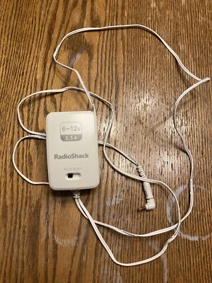 Adaptador de CA Radio Shack 273-155 6v-12v Foto 1 de 2