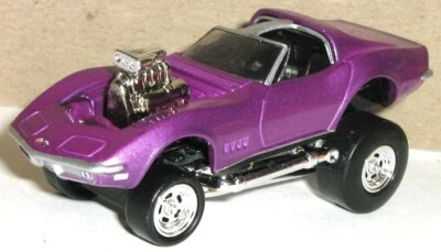 Genial 1/64 = Soplado = Zinger / Chevrolet 1968 / Chevy Corvette / T-Top Muscle Car Foto 1 de 3
