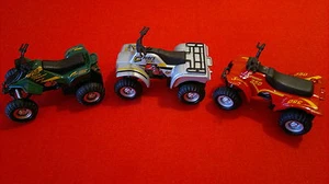 3 x Holsten Quad-Edition 2005 Maisto Friktionsmotor Sammler Spielzeug Reklame - Bild 1 von 2