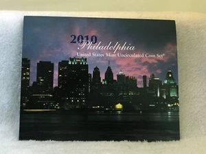 2010 US Mint Uncirculated Coin Set Philadelphia & Denver Complete - Picture 1 of 6