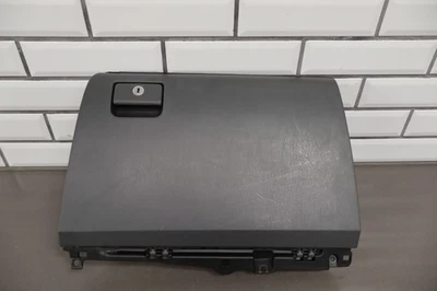 Guantera Lexus GX470 2003-2009 (sin cambiador de CD) Foto 1 de 4