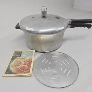 Vintage Presto Pressure Cooker Meat-Master Model 406 6 QT Pot - Picture 1 of 19