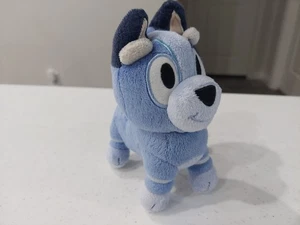 Bluey & Friends Babysocken 6,5 Zoll Stofftier Plüschtier blau Hund Kinder Spielzeug - Bild 1 von 9