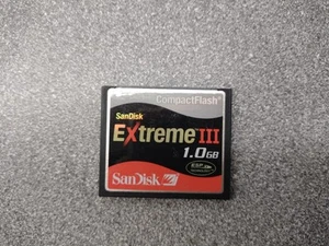 SanDisk Extreme III 1GB CompactFlash CF Memory Card Storage for Cameras - Picture 1 of 3