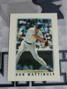 Don Mattingly 1988 Topps Mini Glossy Odd #27.   Yankees - Bild 1 von 1