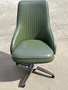 Vintage Decorables Chromcraft Dining Chair - Picture 1 of 8